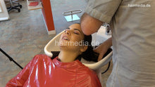将图片加载到图库查看器，1172 AlinaR 2 haircare by barber ASMR