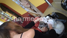Cargar imagen en el visor de la galería, 9085 Aljona by Veronique forward shampoo