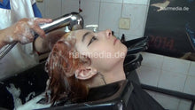 Cargar imagen en el visor de la galería, 4120 Daughter Bojana 2 shampooing teen girl by mature barberette