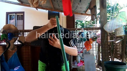 9148 Asia long hair combing and washing
