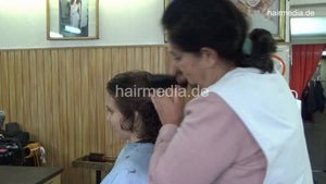1190 Mom Cvetana 2 haircut