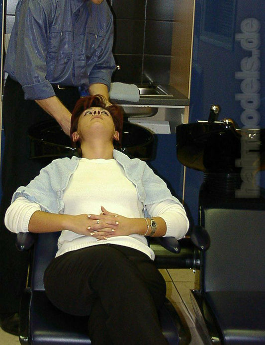 h033 Barberette Devrim by Hobbybarber wash and blow 11 min video for download