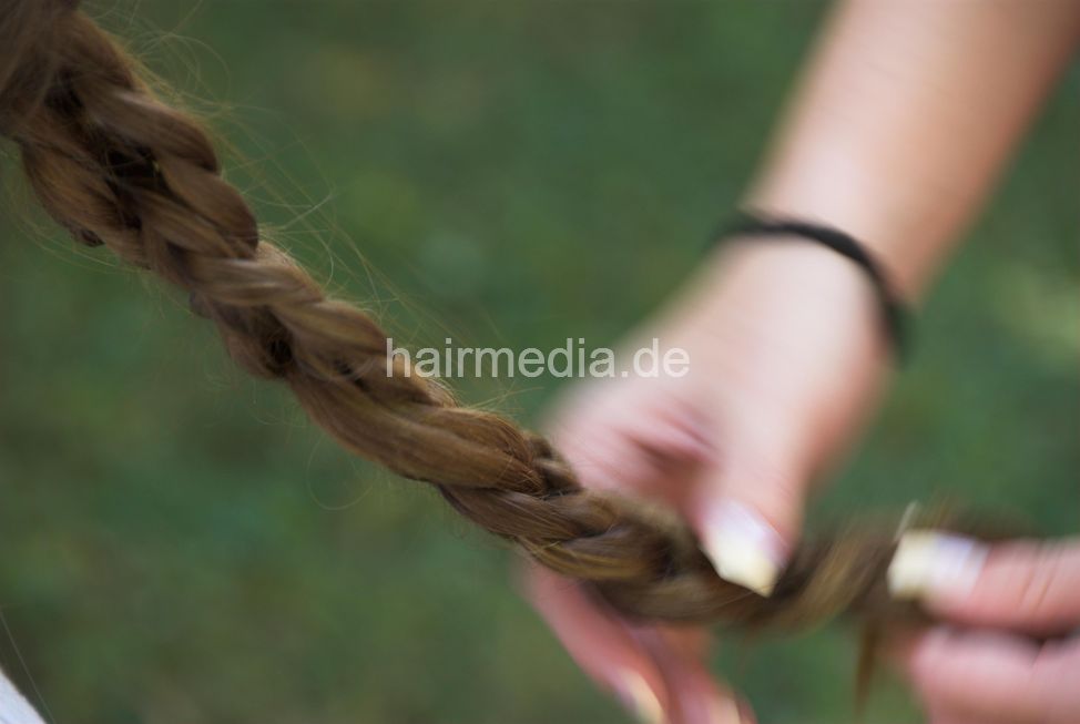 196 NicoleB 3 by AnjaS longhair outdoor hairshow, combing, braiding