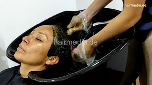 1155 Neda Salon 20210902 2 Daisy backward salon shampoo