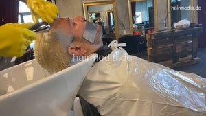 2012 20220413 Felix 2 salon bleaching