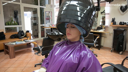 7113 Canan by Amal 3 under the dryer permcap and in knitwear and boots