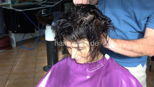 将图片加载到图库查看器，1167 01 barberette BabsiS introduction ASMR shampoooing by barber