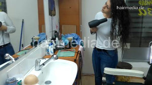 1136 Iwon thick and curly teen firm forward salon shampooing by mature white apron barberette  cam 2