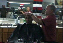 Charger l&#39;image dans la galerie, 204 JW2 US barbershop shampoo and haircut by barber MTM