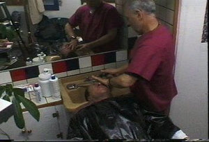 204 JW5 US barbershop shampoo and haircut by barber MTM