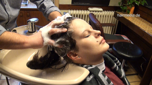 8152 JessicaW backward salon shampooing hair wash by barber
