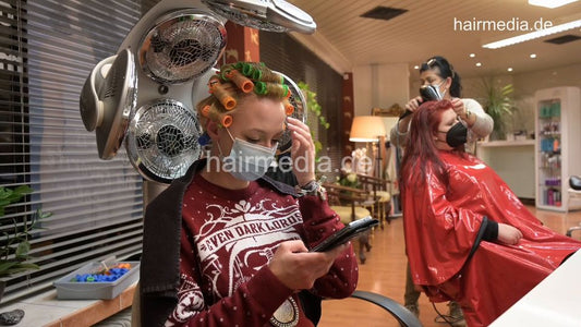1183 Juli introduction 3 salon wet set dryer and combout