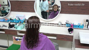 6194 JuliaR 2 redhead haircut by mature barberette in Frankfurt salon