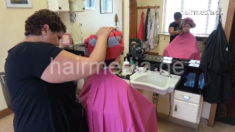 8147 JuliaR 2 by DanielaG pampering hairwash in vintage ladies hairsalon backward