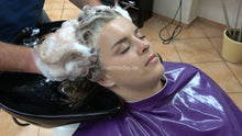 将图片加载到图库查看器，9146 smoking barberette Justyna by barber ASMR backward salon shampooing in purple pvc vinyl shampoocape