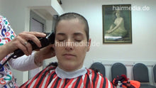 Load image into Gallery viewer, 8401 Katharina 1 dry cut buzzcut in barbershop by female barber JelenaB