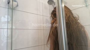 1076 LauraSch very thick and very long hair self wash and blow