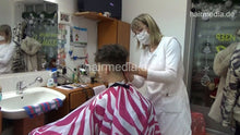 Cargar imagen en el visor de la galería, 2022 LazarZ 2 young man mom controlled buzzcut the curls by barber JelenaB