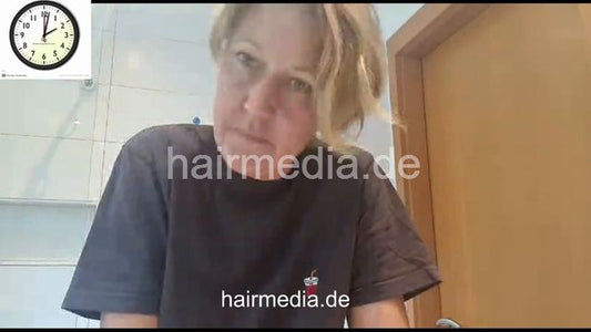 1191 LindaS self bleaching the roots