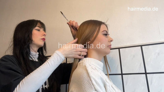 1076 LuisaBe 2 long blonde hair curling iron styling by friend