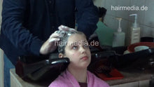Load image into Gallery viewer, 6217 Mother JelenaM and teen daughter MajaM: Daughter Shampoo cut and metal wetset