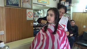 6217 Mother JelenaM and teen daughter MajaM: Daughter Shampoo cut and metal wetset