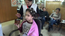 Load image into Gallery viewer, 6217 Mother JelenaM and teen daughter MajaM: Daughter Shampoo cut and metal wetset