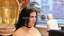 Carica l&#39;immagine nel visualizzatore di Gallery, 7116 MariamM 4 permed haircut and forward blow styling