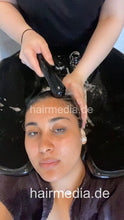 Carica l&#39;immagine nel visualizzatore di Gallery, 1200 MarinaM salon shampoo, haircut and blowout