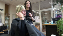 Load image into Gallery viewer, 7115 MichelleH 2 barberette got cap highlights by Leyla in rollers