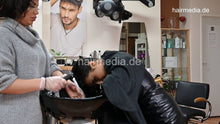 Cargar imagen en el visor de la galería, 540 10 NatashaA barberette by Nasrin shampooing and care in salon forward JMK custom