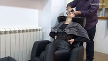 将图片加载到图库查看器，1165 Barberette Neda 220104 leatherpants backward shampooing by barber saloncam