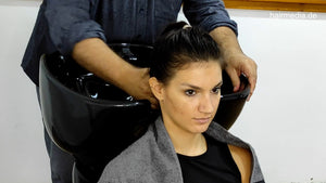 1155 Neda Salon 20210921 Neda by barber backward salon shampoo hair and ear