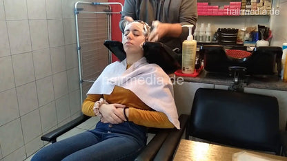 6207 Nina 3 backward salon shampooing hair and ear by barber cam 2 facecam