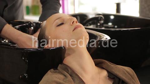 7200 Ukrainian lady 1 backwardshampoo by Ukrainian barber