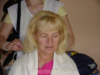 h052 Peggy does the fakedperm wet set, 50 min video and 360 pictures for download