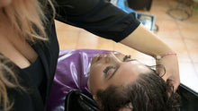 将图片加载到图库查看器，9146 smoking Paulina by Justyna ASMR backward salon shampooing in purple pvc vinyl shampoocape