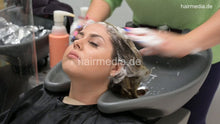 Cargar imagen en el visor de la galería, 4118 Paulina 06 highlighting torture by Justyna Part 2 shampoo and blow