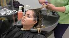 Carica l&#39;immagine nel visualizzatore di Gallery, 4118 Paulina 06 highlighting torture by Justyna Part 2 shampoo and blow