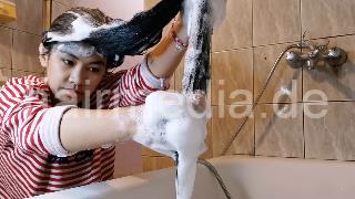 9093 17 Long Hair Red at bathtub forward backward and upright wash self