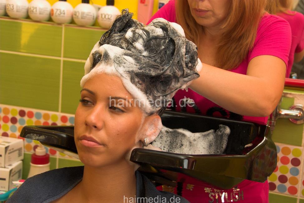 1109 IvanaS 2 pampering wash part