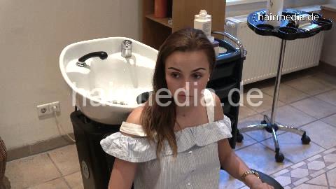 370 SamantaW 1 backward salon shampooing by barber in Berlin salon ASMR pampering