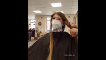 Cargar imagen en el visor de la galería, 1160 final chop haircut at young male hobby hairdresser student