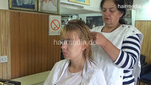6217 Sonja shampoo by barber, vintage wetset