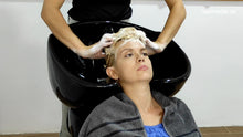Charger l&#39;image dans la galerie, 1155 Neda Salon 20210921 Sonja backward salon shampoo, haircut and blow facecam