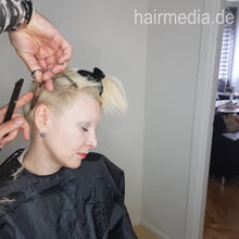 Load image into Gallery viewer, 1224 Stefan Hair 221231 home haircut