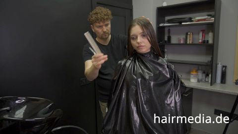 8165 Irina braces 2 haircut by Ukrainian barber in RSK leatherdress and black vinylcape complete