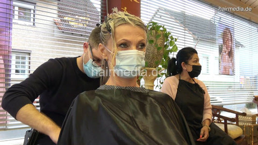 4058 Dzaklina 2021 torture 3 higlighting in black facemask haircut by hobbybarber