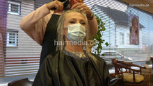 Charger l&#39;image dans la galerie, 4058 Dzaklina 2021 torture 3 higlighting in black facemask haircut by hobbybarber
