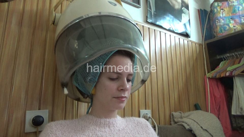 6207 08 Anja wet set old fashion salon, earprotectors, faceshield